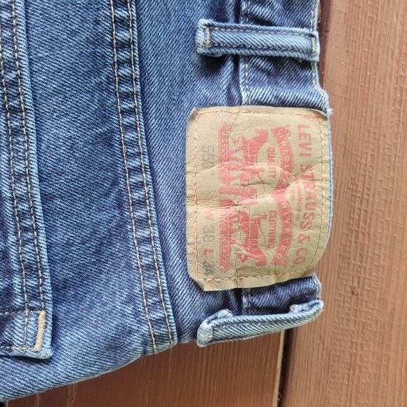 Men's Levi 550 Straight Leg Jeans - Picture 5 of 10